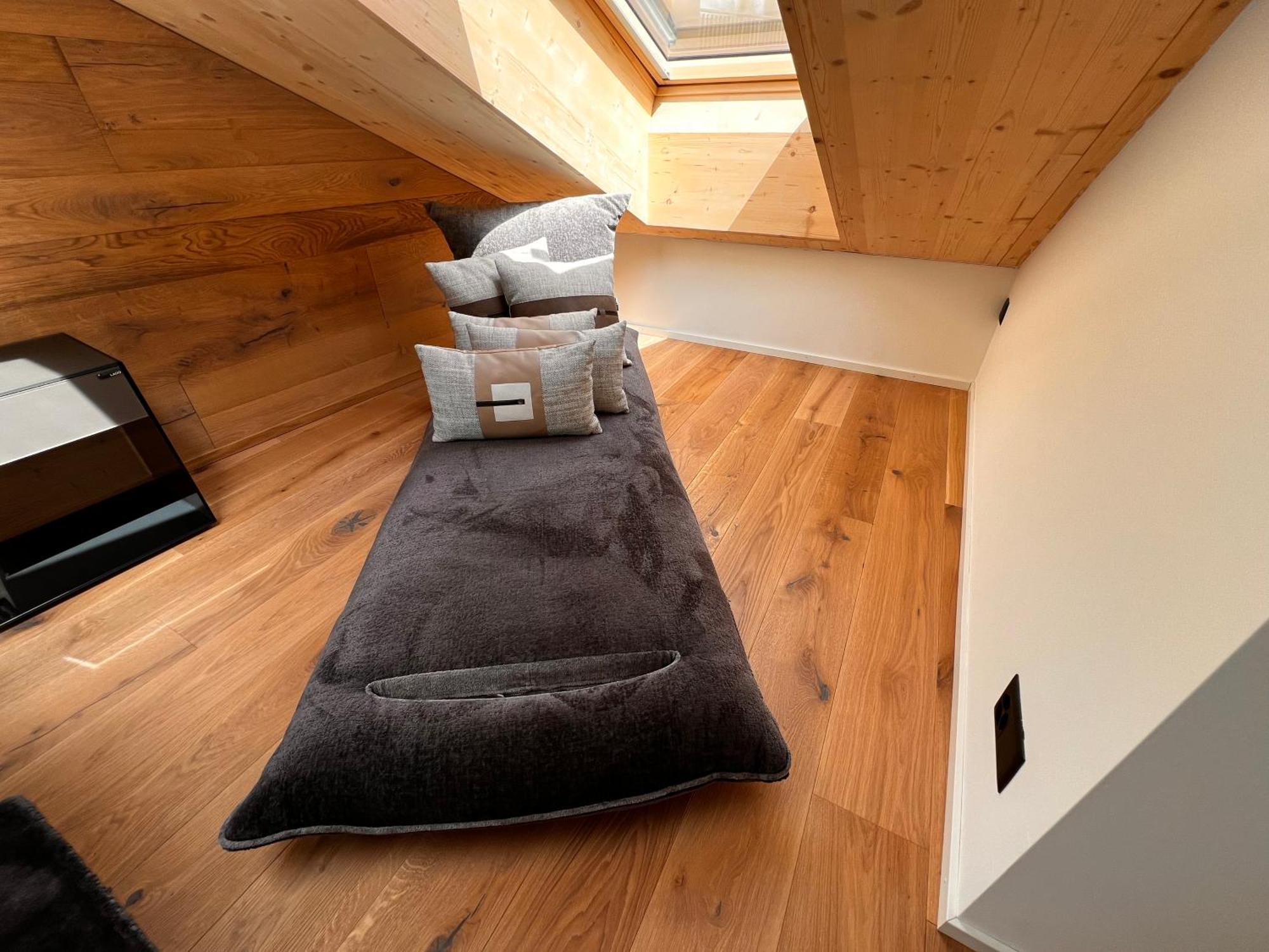 Black Summit Boutique Resort Laax Bagian luar foto